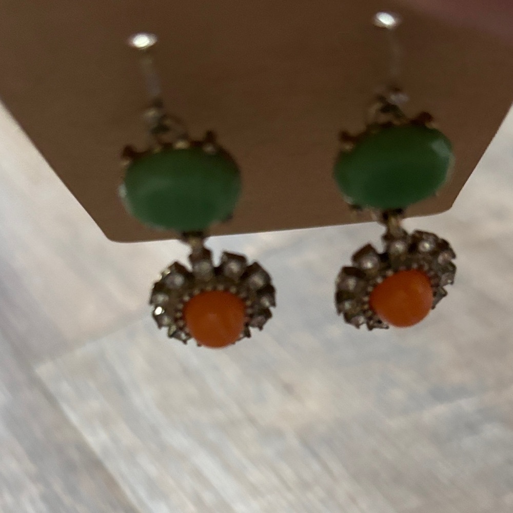 Elegant Green and Coral Dangle Earrings - Picture 4 of 5